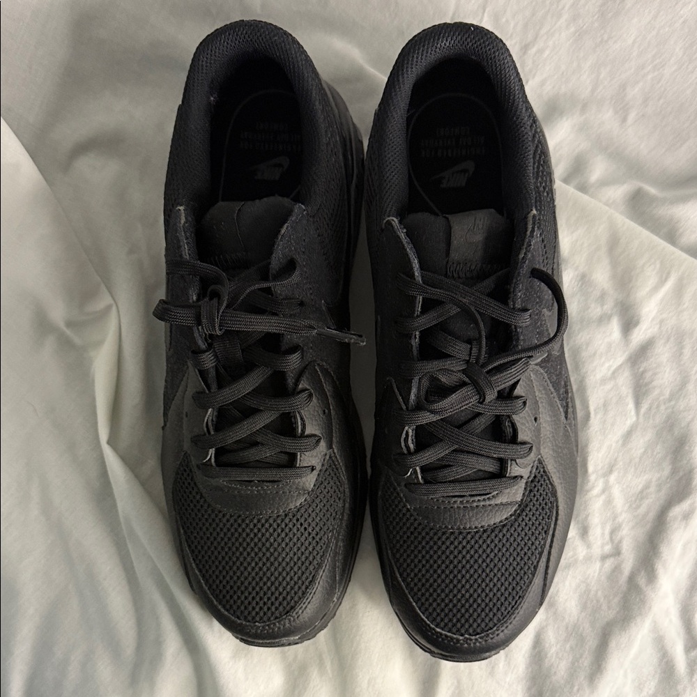 New Nike Women’s Charcoal Black Sneakers